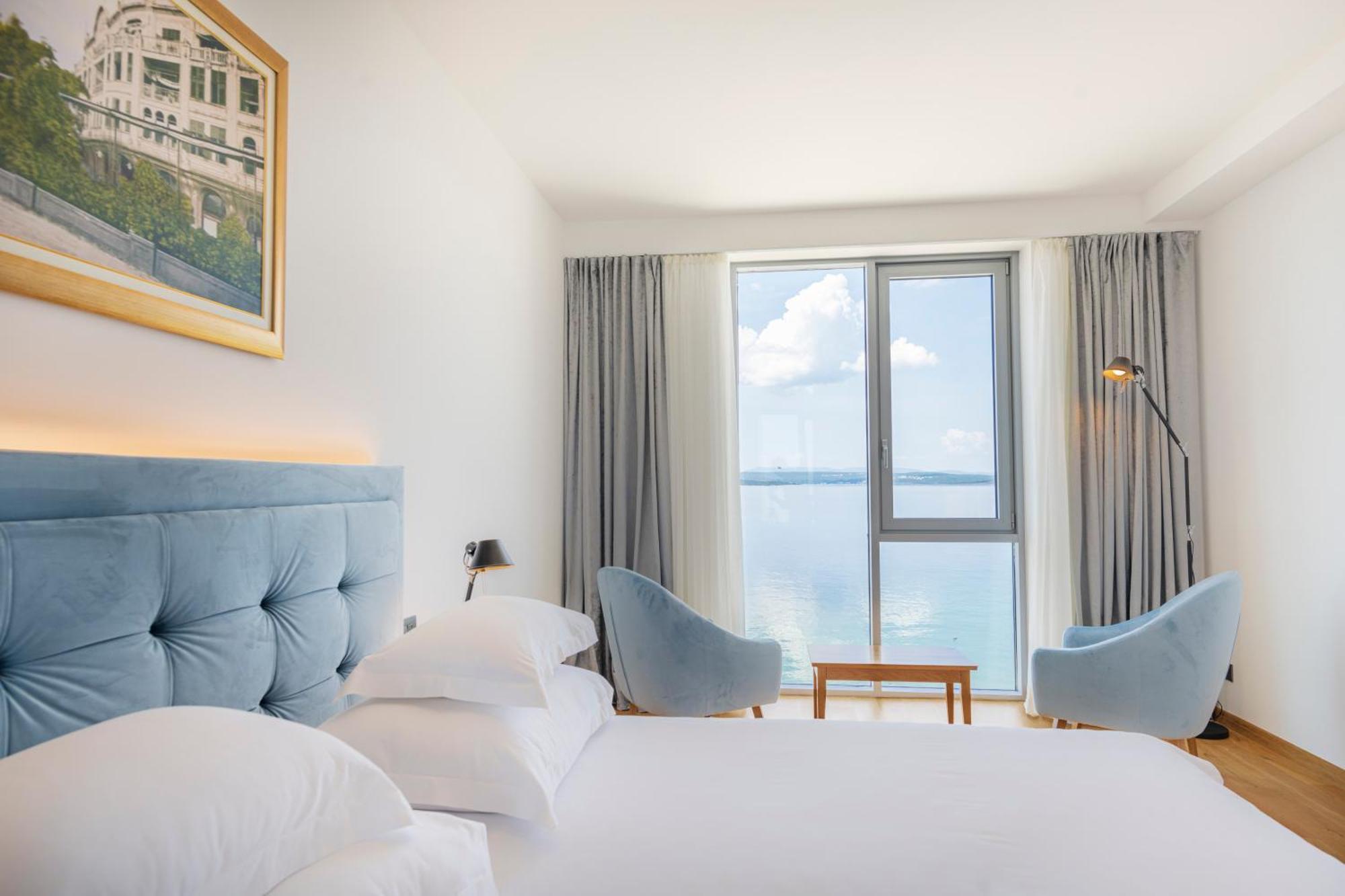 Suite Deluxe con Vista Mare