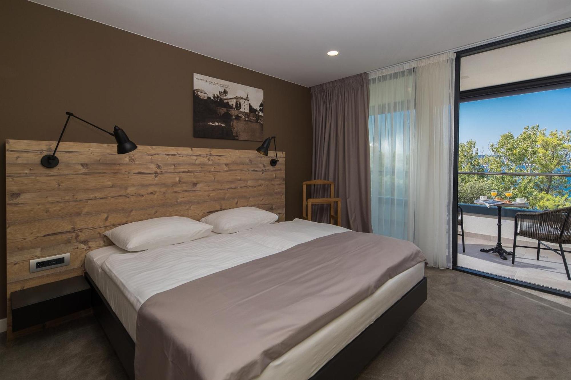 Premium Double or Twin Room Extra Bed Balcony